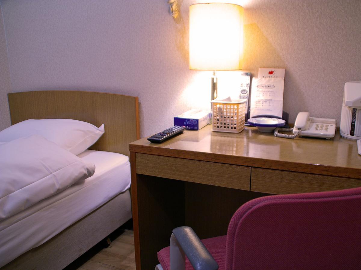 Business Hotel Sakigake Honkan Himeji Exteriör bild